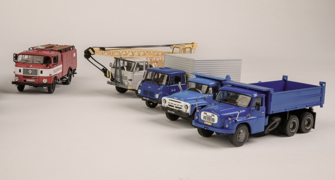 Wyjątkowe modele kolekcjonerskie Auto-Welt Samochody ciężarowe